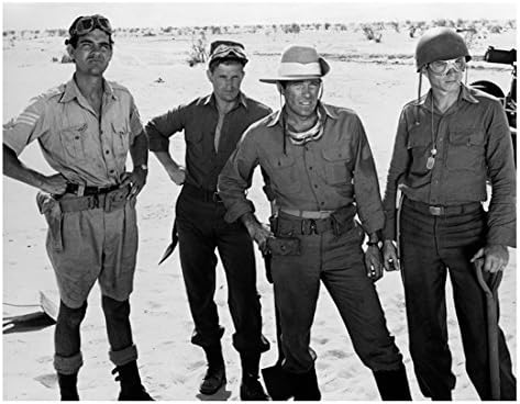 Patrola štakora Christopher George kao Sgt. Sam Troy stoji s momcima 8 x 10 inča fotografije